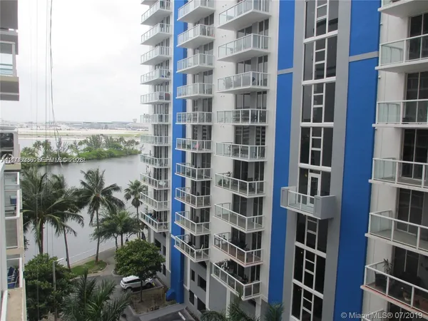 $2,300 | 5091 Northwest 7th Street, Unit 807, Miami, FL 33126