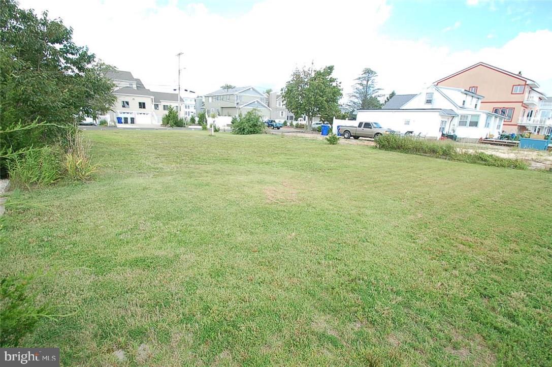 28 Mermaid Road Toms River, NJ 08753 - Photo 4 of 16