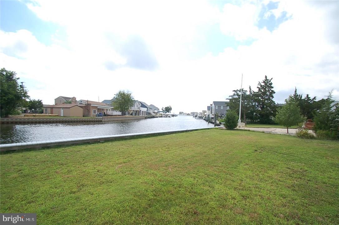 28 Mermaid Road Toms River, NJ 08753 - Photo 6 of 16