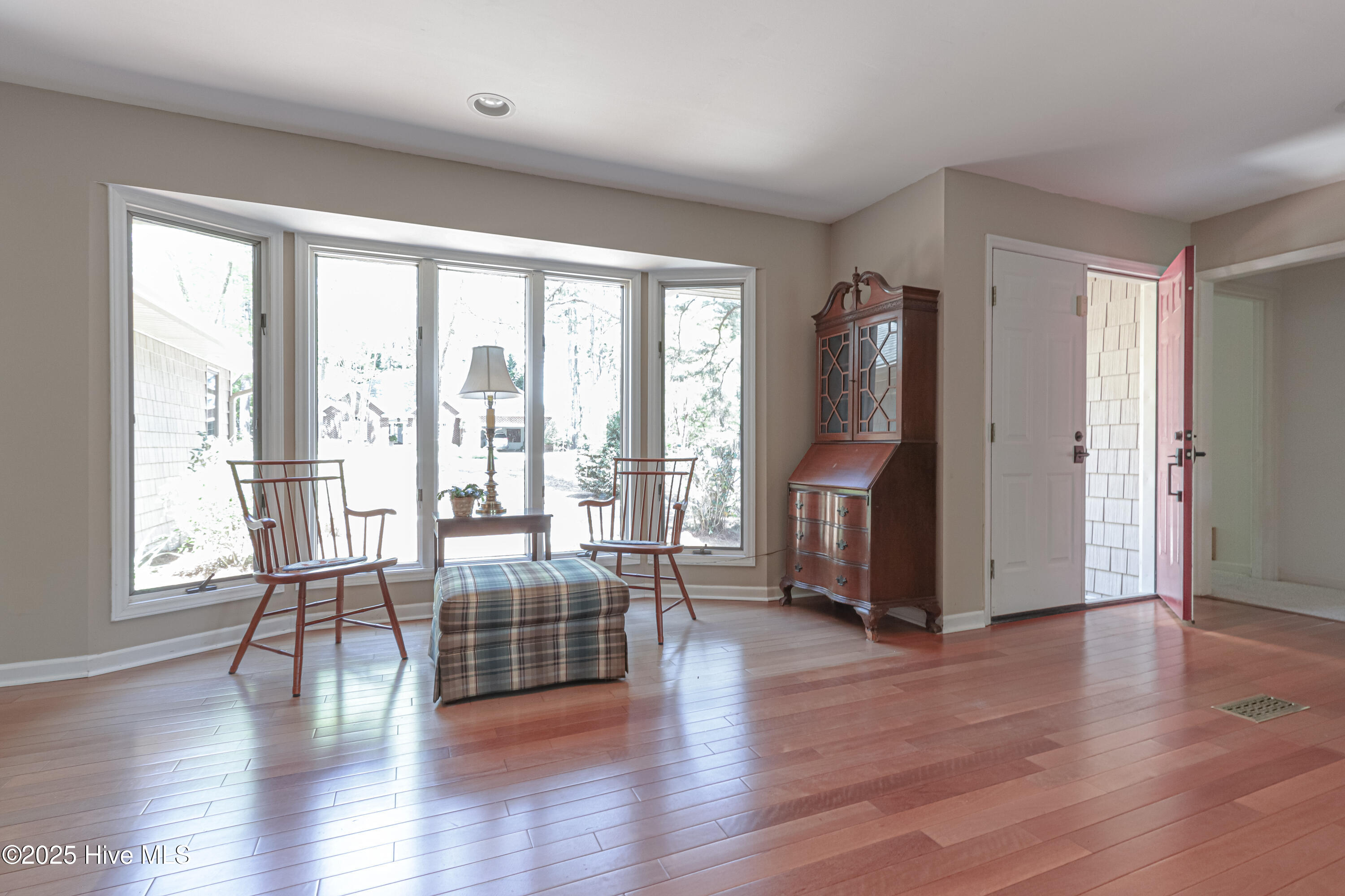 180 Pine Vista Drive Pinehurst, NC 28374 - Photo 5 of 33 IMG_8153