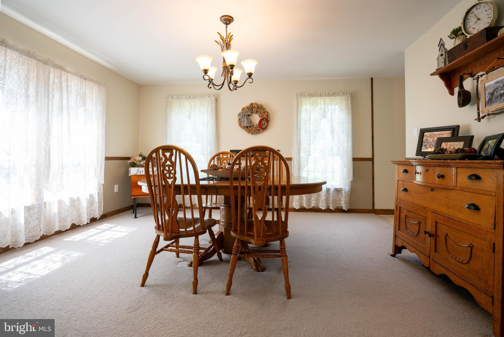 1707 West Rock Road Perkasie, PA 18944 - Photo 14 of 71 Dining Room-plenty of natural light