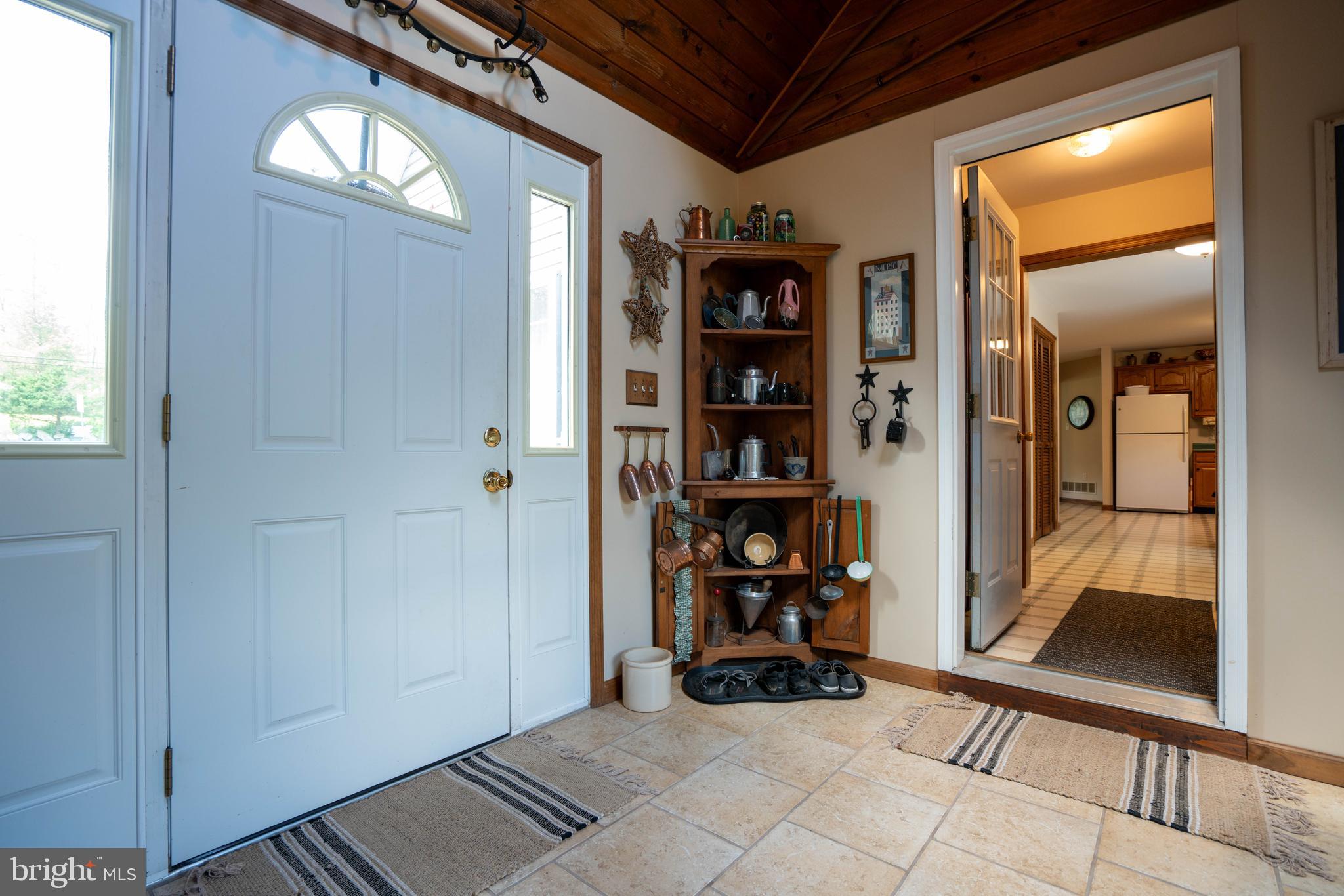 1707 West Rock Road Perkasie, PA 18944 - Photo 6 of 71 Step up into the main home