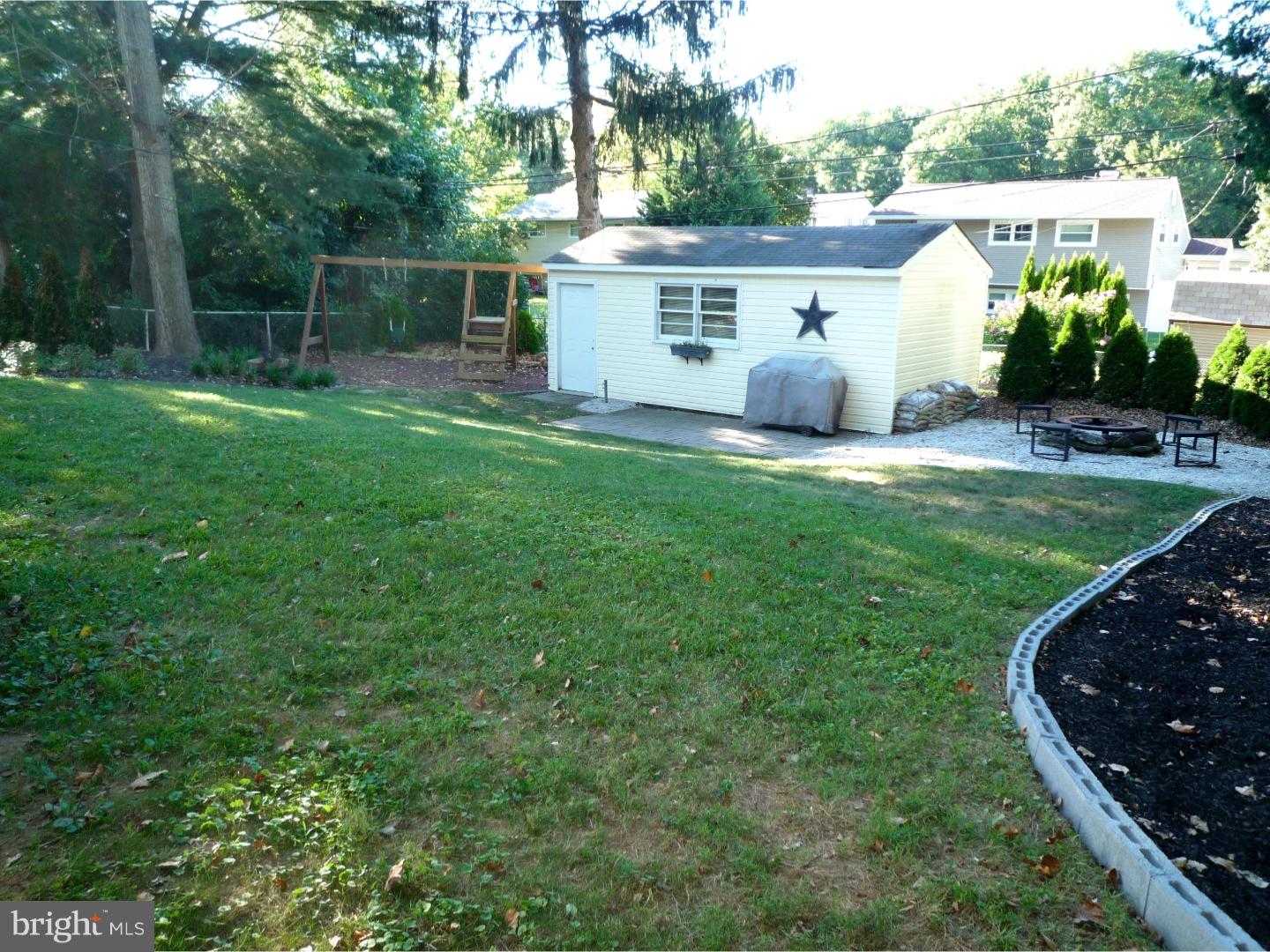 515 Banyan Road Newark, DE 19713 - Photo 22 of 24 Back Yard