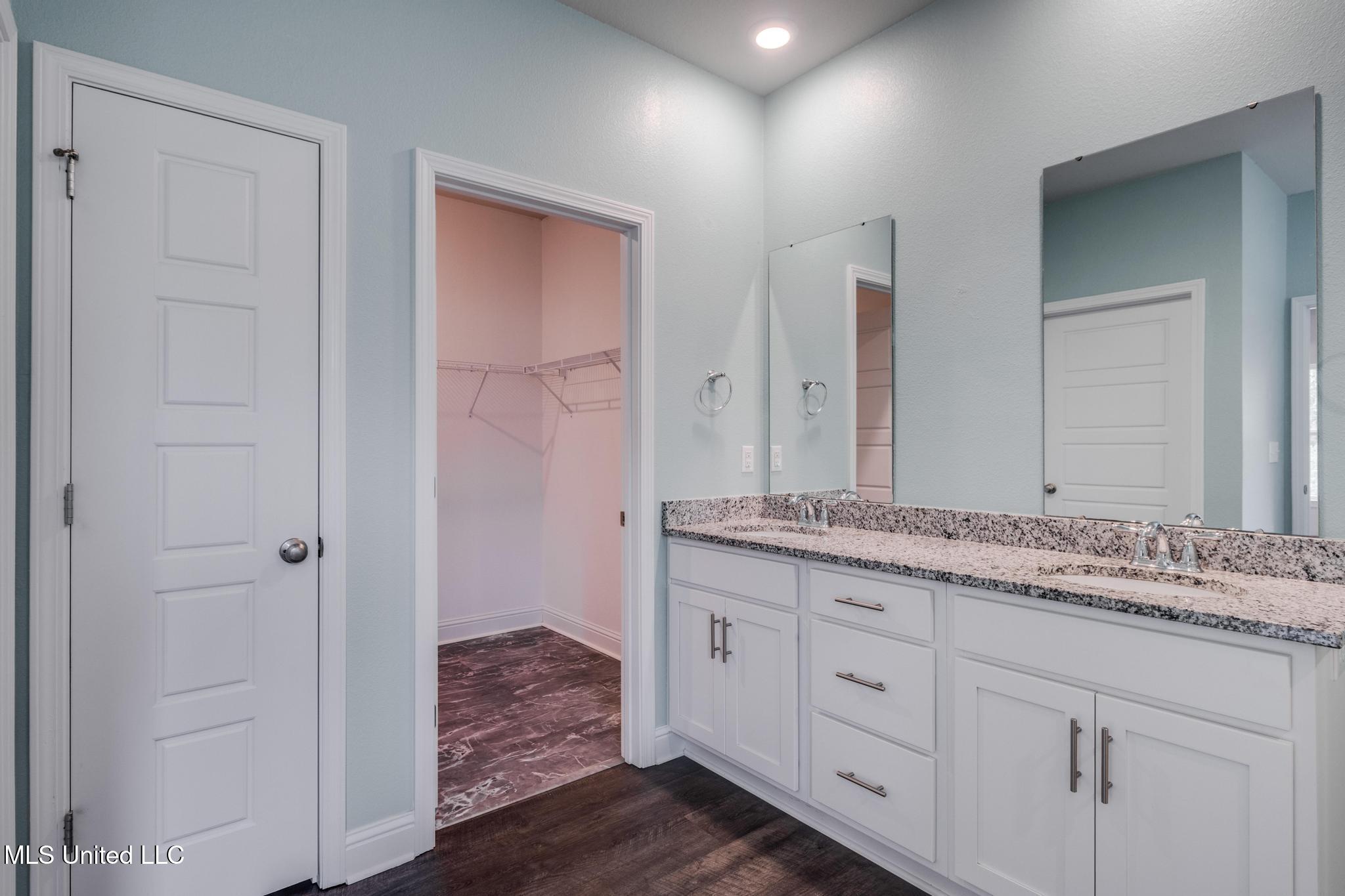 6022 Seagull Drive Long Beach, MS 39560 - Photo 12 of 33 08