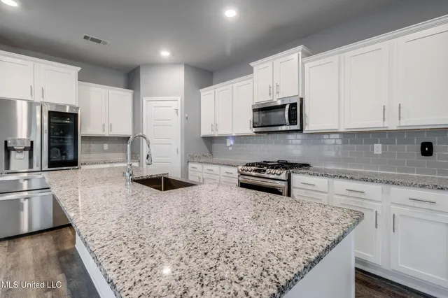 $400,000 | 6022 Seagull Drive, Long Beach, MS 39560