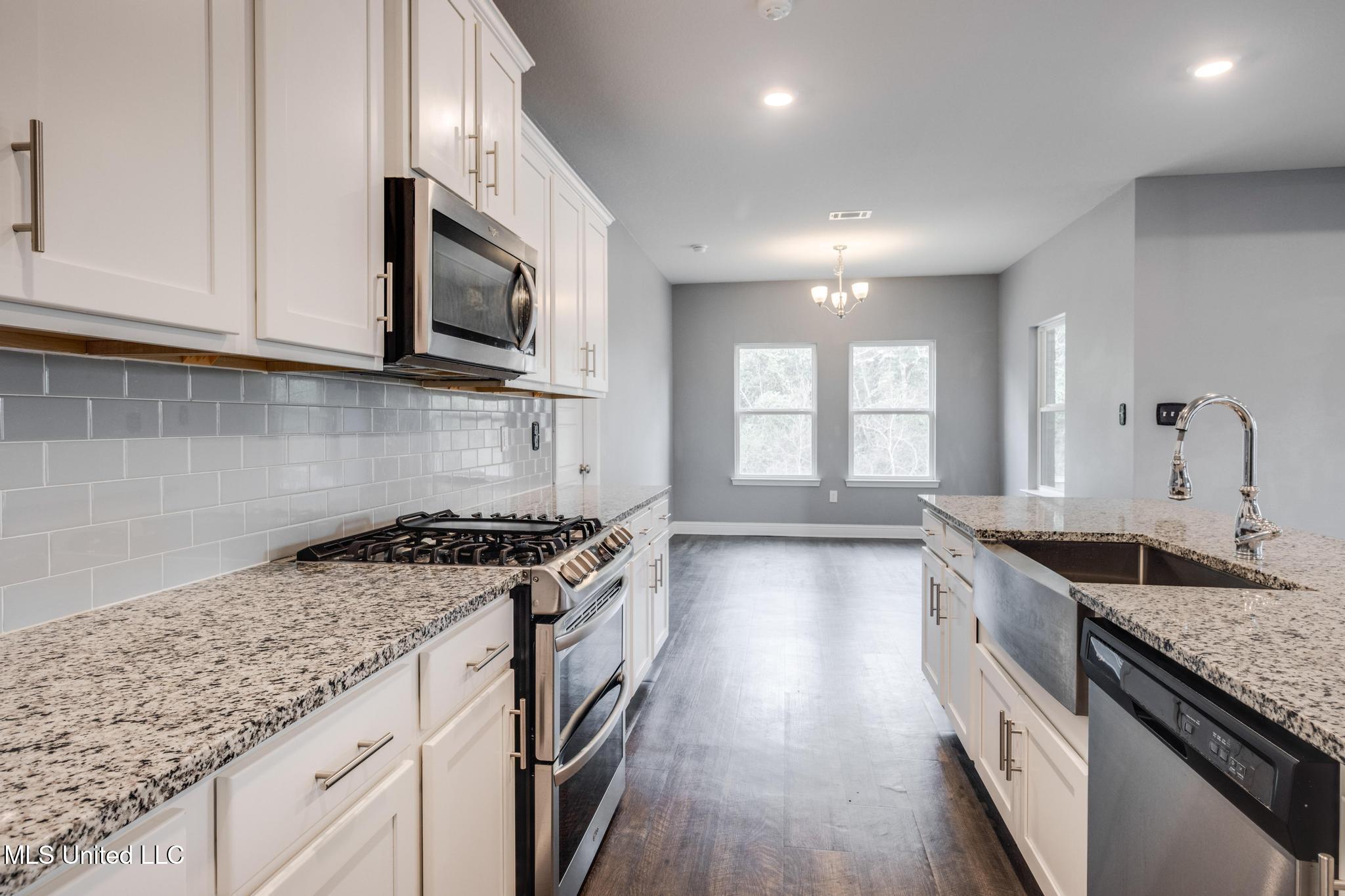 6022 Seagull Drive Long Beach, MS 39560 - Photo 7 of 33 03d