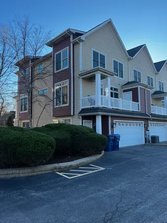 $289,800 | 1516 Broadway Street, Blue Island, IL 60406