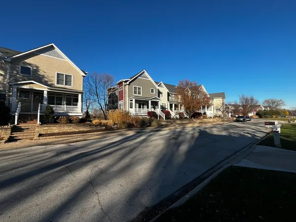 $289,800 | 1516 Broadway Street, Blue Island, IL 60406