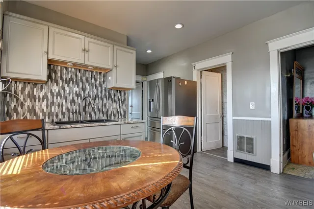 $220,000 | 34 Earl Place, Buffalo, NY 14204