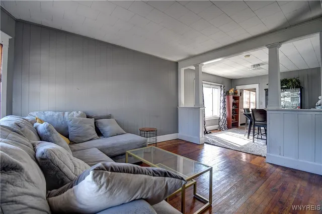 $220,000 | 34 Earl Place, Buffalo, NY 14204