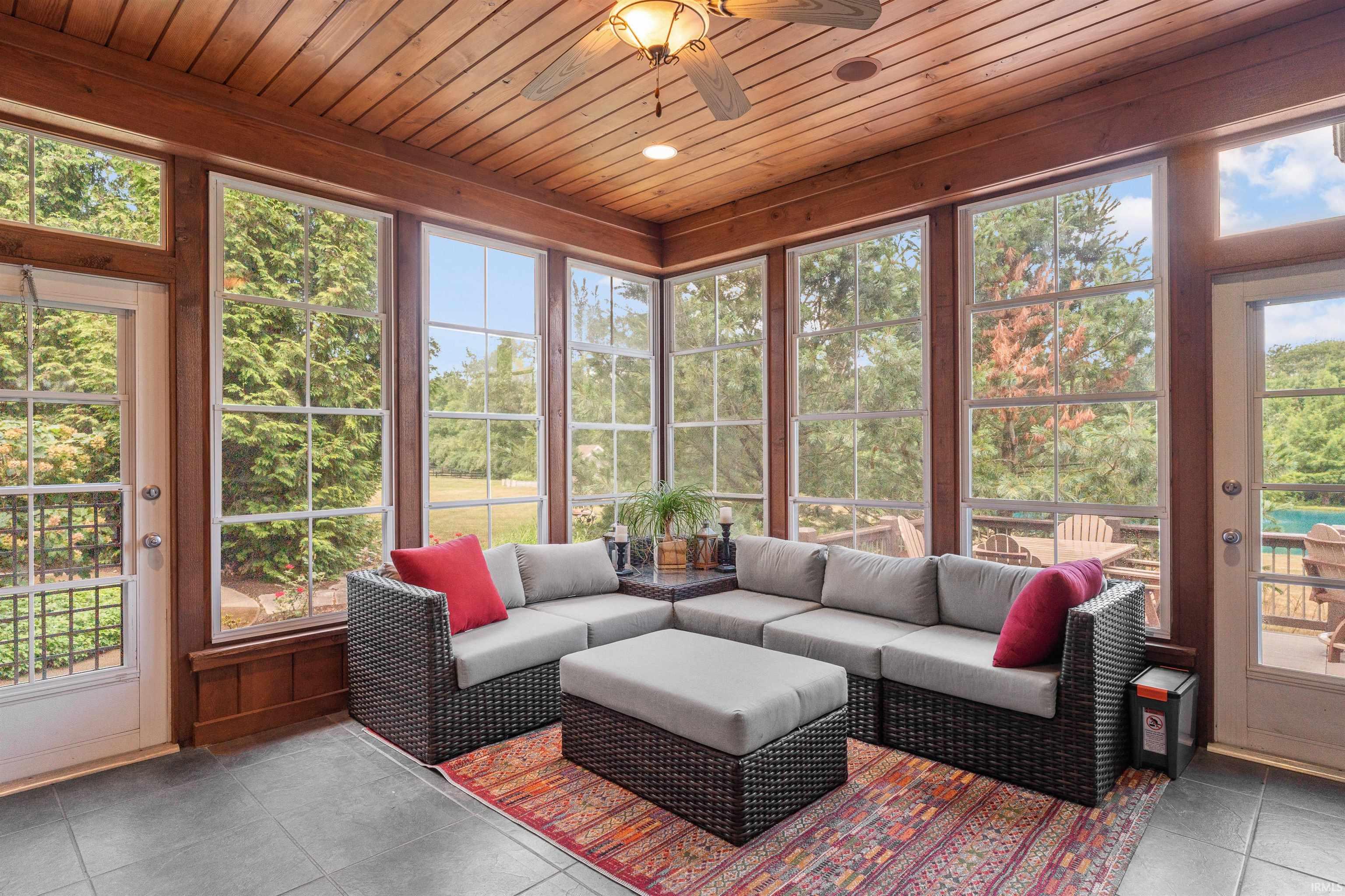 12502 Kress Road Roanoke, IN 46783 - Photo 5 of 36