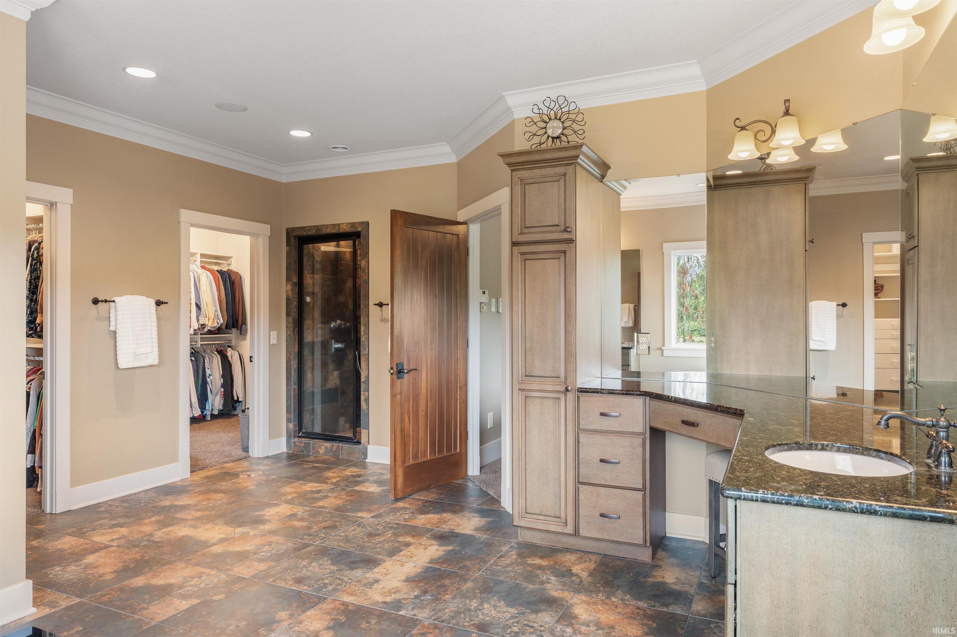 12502 Kress Road Roanoke, IN 46783 - Photo 10 of 36