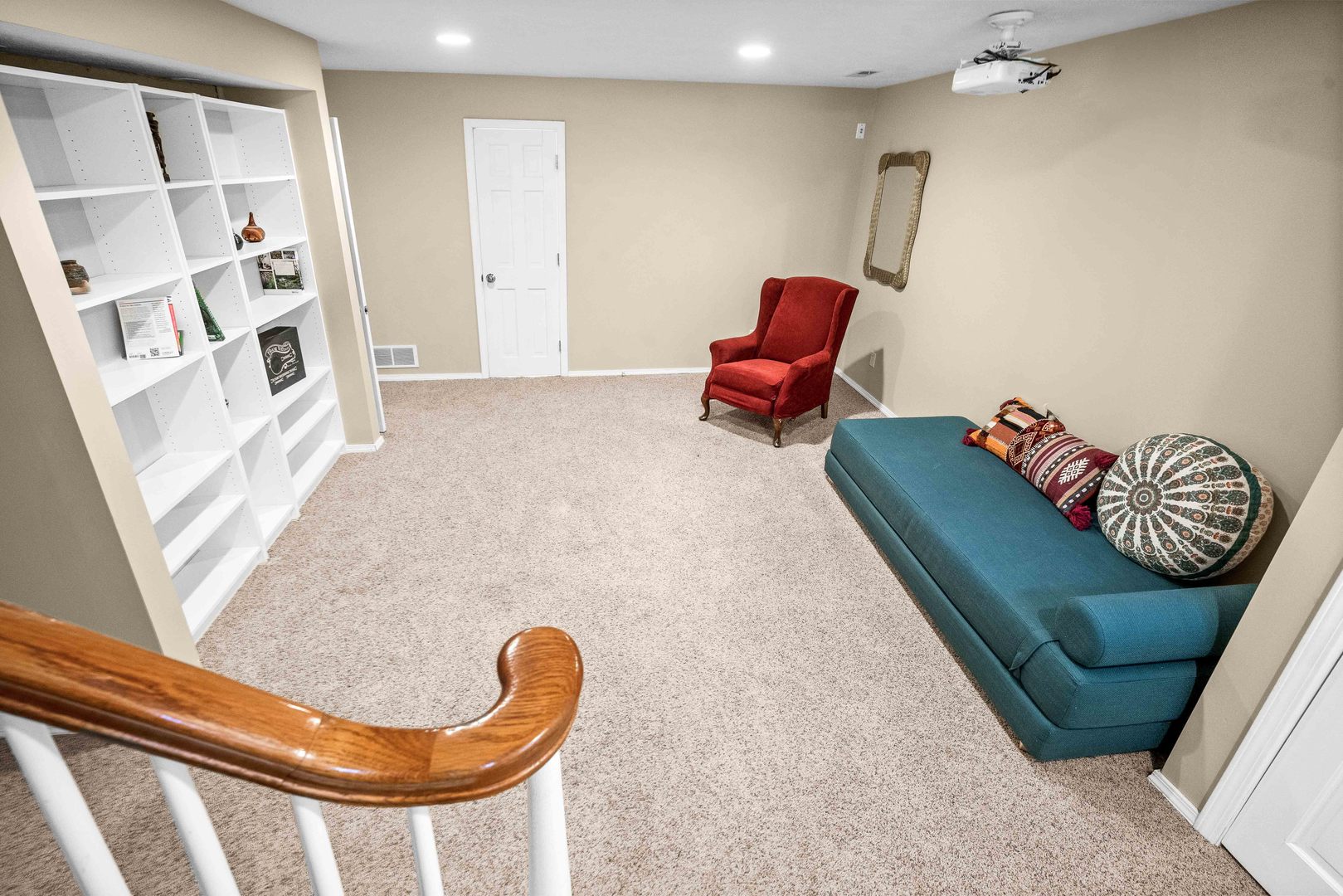 1302 Hillcrest Street Normal, IL 61761 - Photo 26 of 48 a living room with furniture