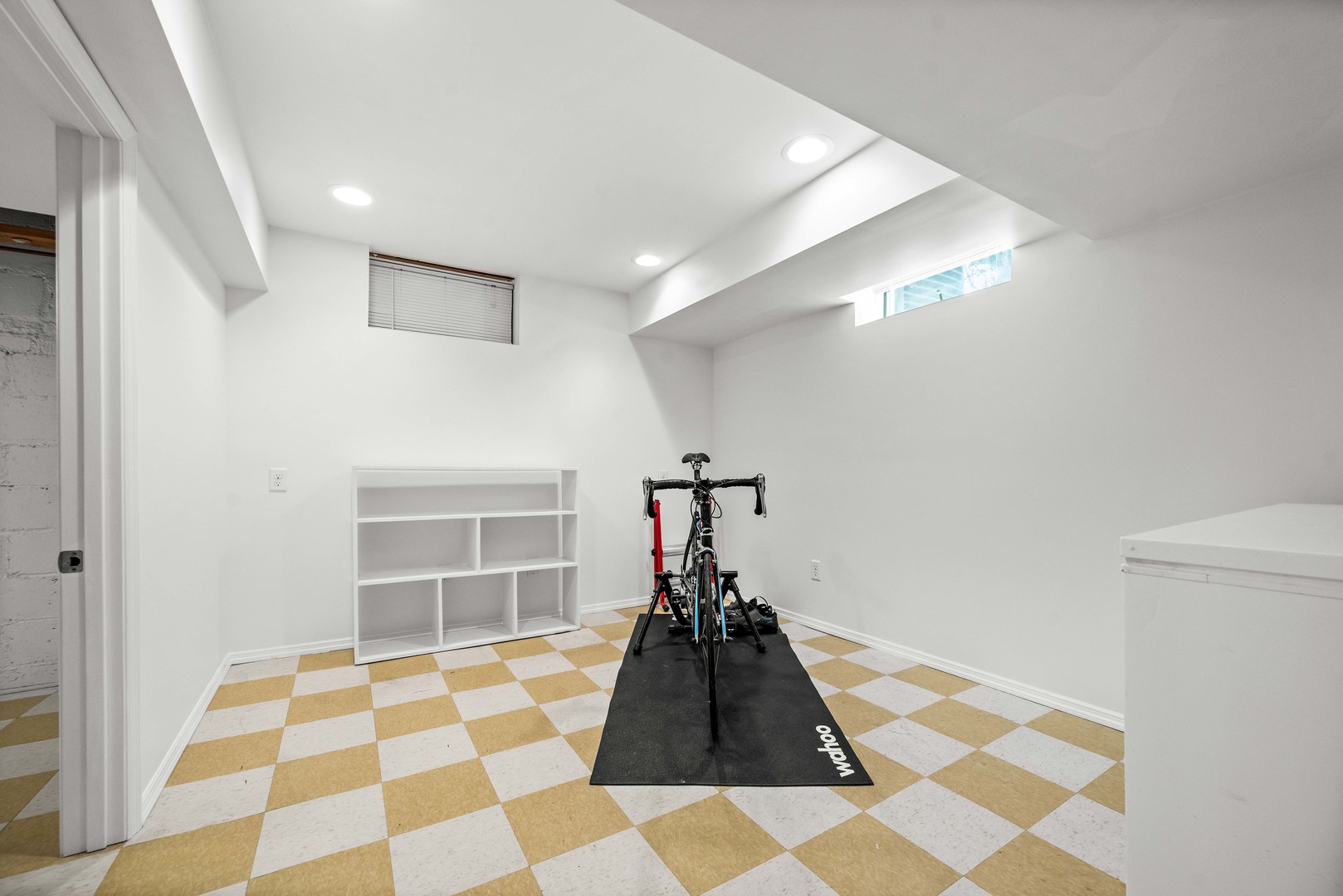 1302 Hillcrest Street Normal, IL 61761 - Photo 33 of 48 a view of a hallway