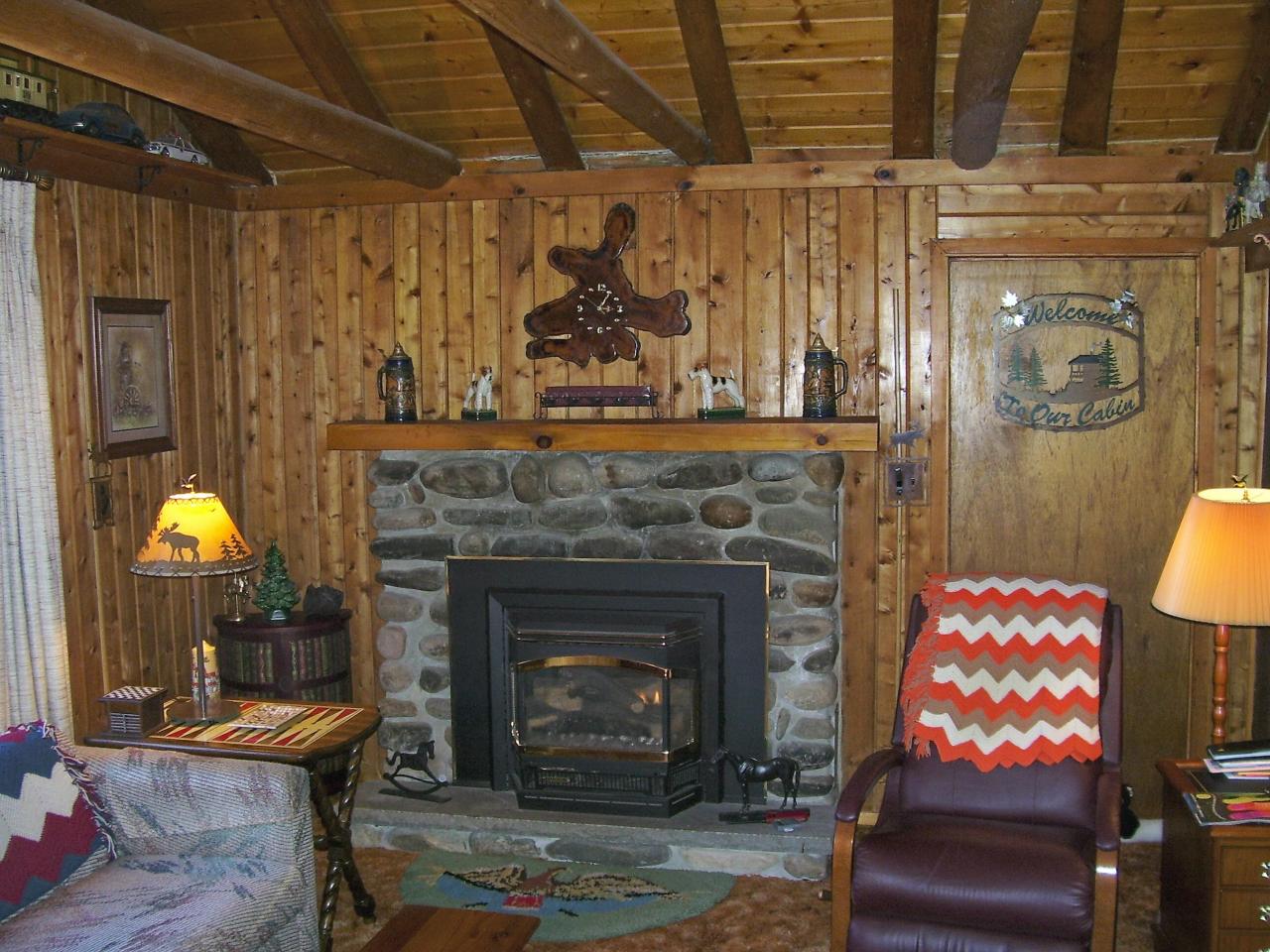 2 Old Coach Road Blakeslee, PA 18610 - Photo 6 of 8 Living Room