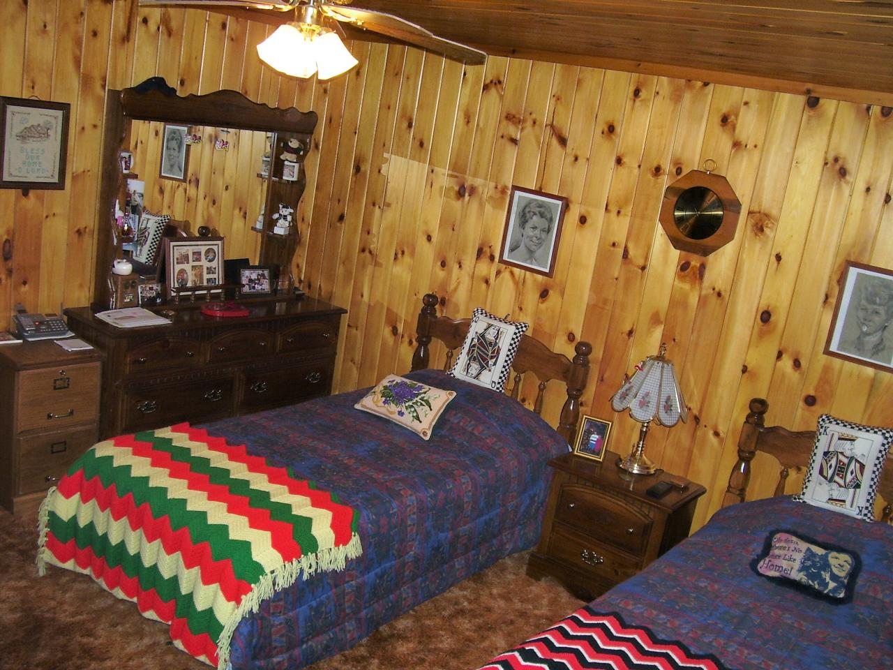 2 Old Coach Road Blakeslee, PA 18610 - Photo 8 of 8 Master bedroom