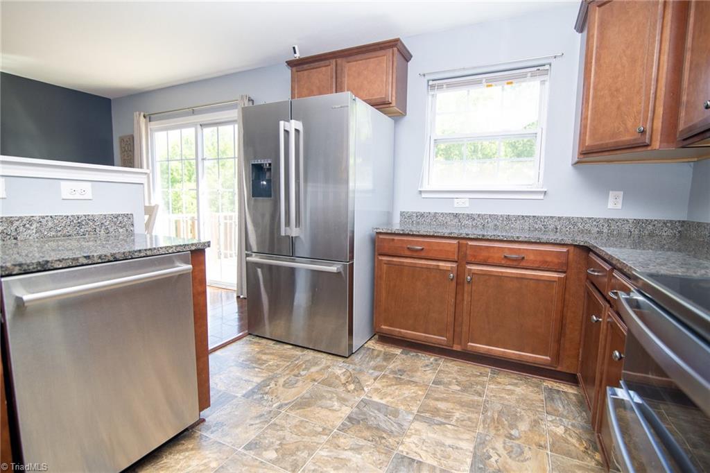 184 Beasley Road Mount Airy, NC 27030 - Photo 13 of 41