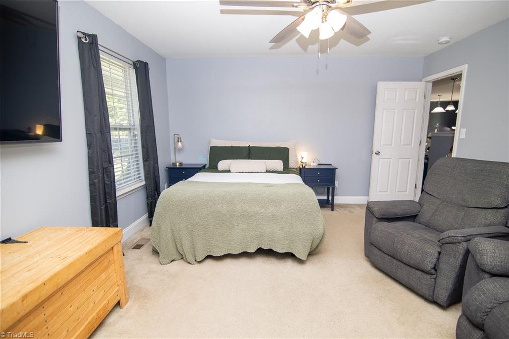 184 Beasley Road Mount Airy, NC 27030 - Photo 16 of 41