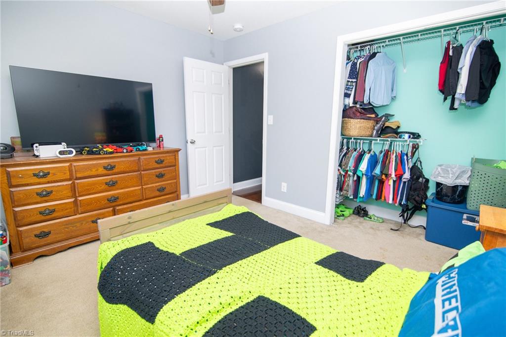 184 Beasley Road Mount Airy, NC 27030 - Photo 28 of 41