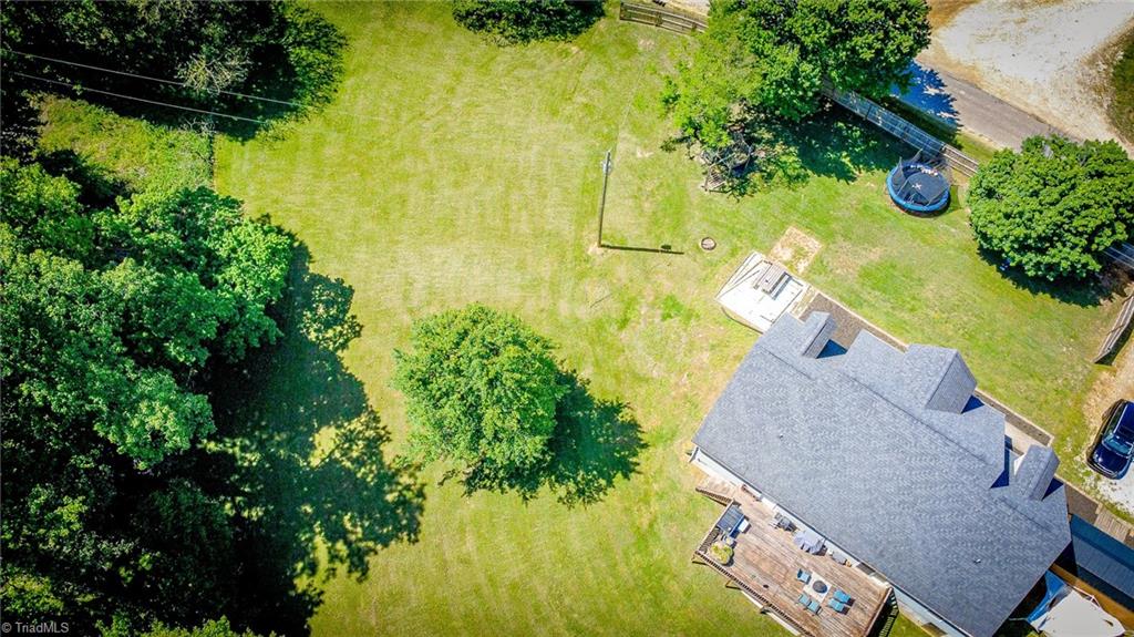 184 Beasley Road Mount Airy, NC 27030 - Photo 3 of 41