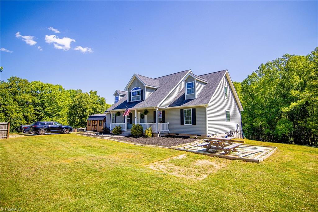 184 Beasley Road Mount Airy, NC 27030 - Photo 36 of 41