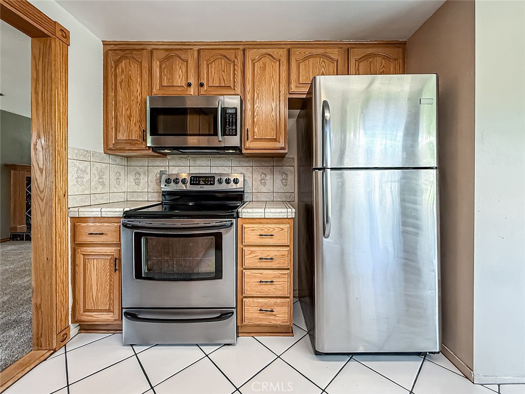 2235 Burnside Street Simi Valley, CA 93065 - Photo 28 of 71