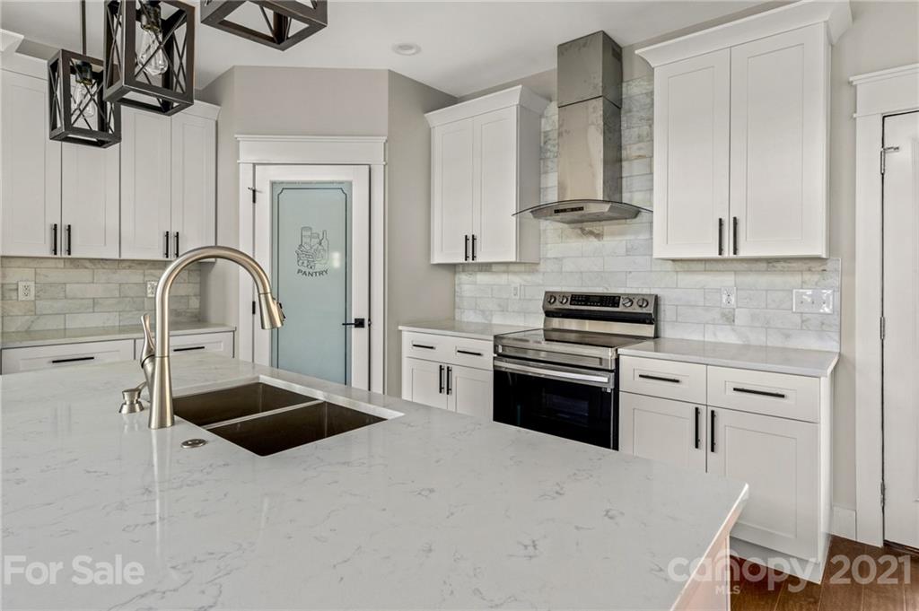 153 Israel Road Leicester, NC 28748 - Photo 11 of 40 Gallery Image 11