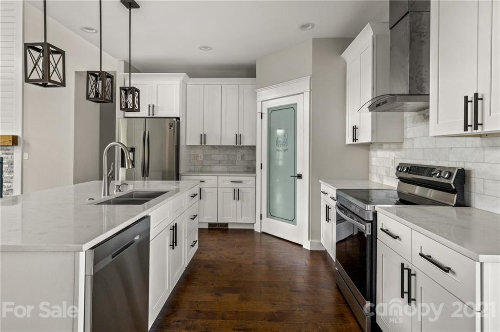 153 Israel Road Leicester, NC 28748 - Photo 12 of 40 Gallery Image 12