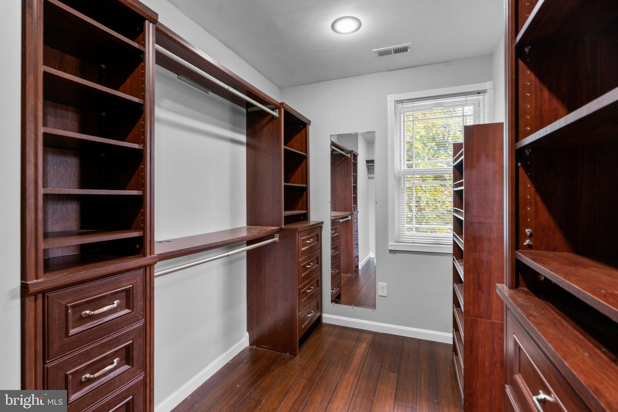 3814 Cedarhurst Road Baltimore, MD 21206 - Photo 19 of 38