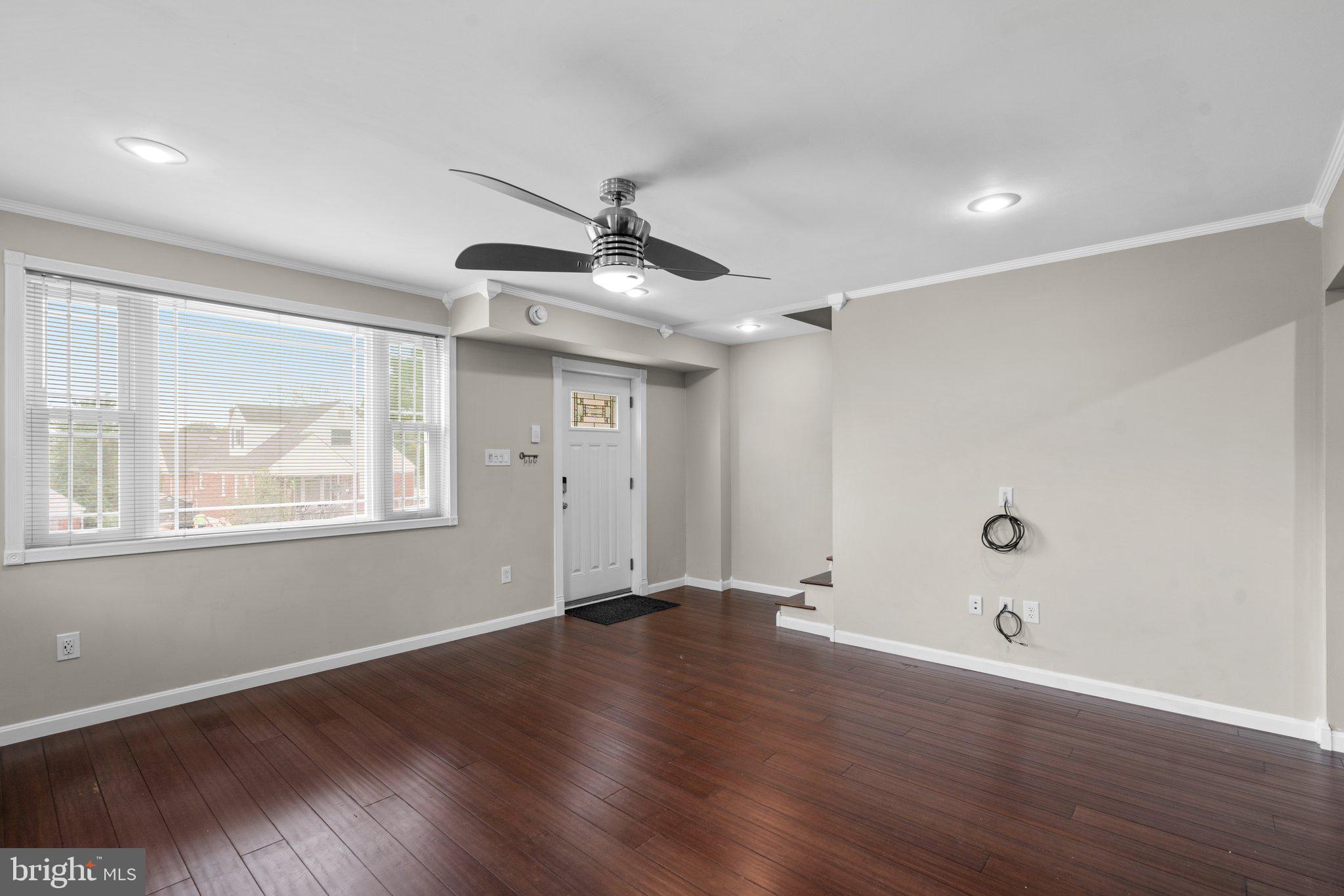 3814 Cedarhurst Road Baltimore, MD 21206 - Photo 8 of 38