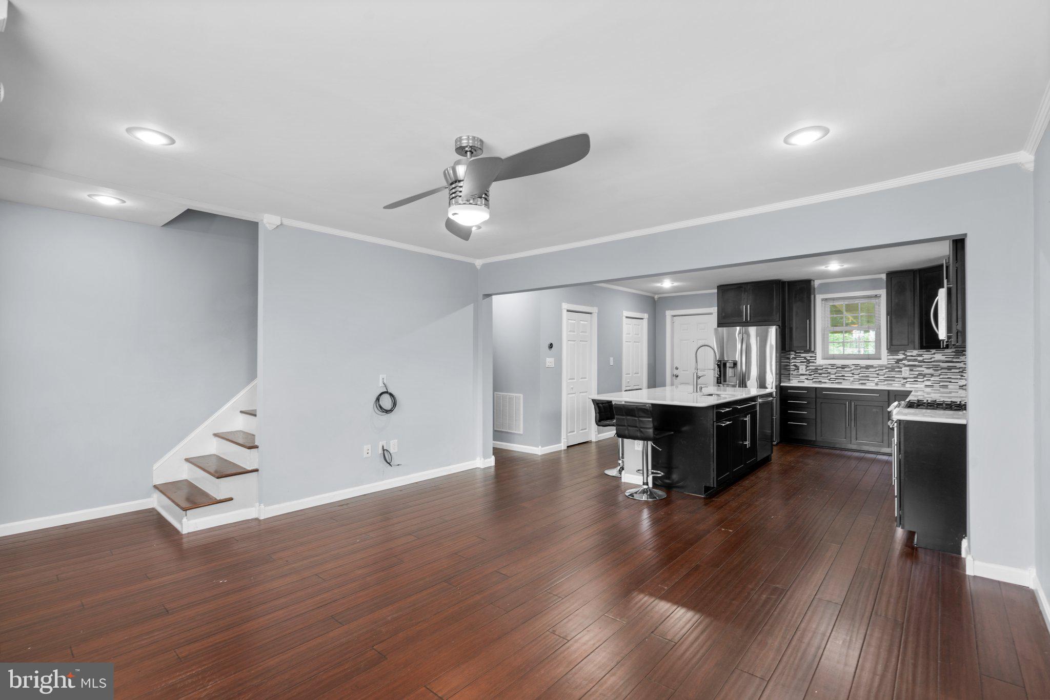 3814 Cedarhurst Road Baltimore, MD 21206 - Photo 9 of 38