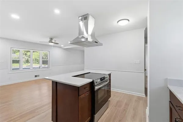 $2,700 | 2815 Carolyn Drive, Smyrna, GA 30080