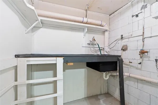 $2,700 | 2815 Carolyn Drive, Smyrna, GA 30080