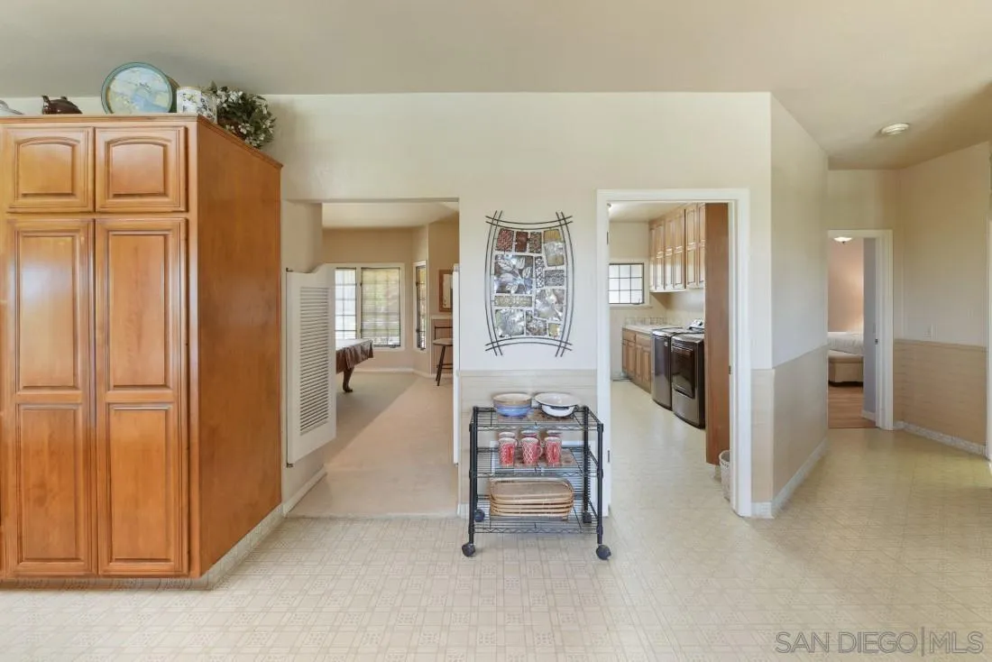 15938 Overview Road Poway, CA 92064 - Photo 53 of 72