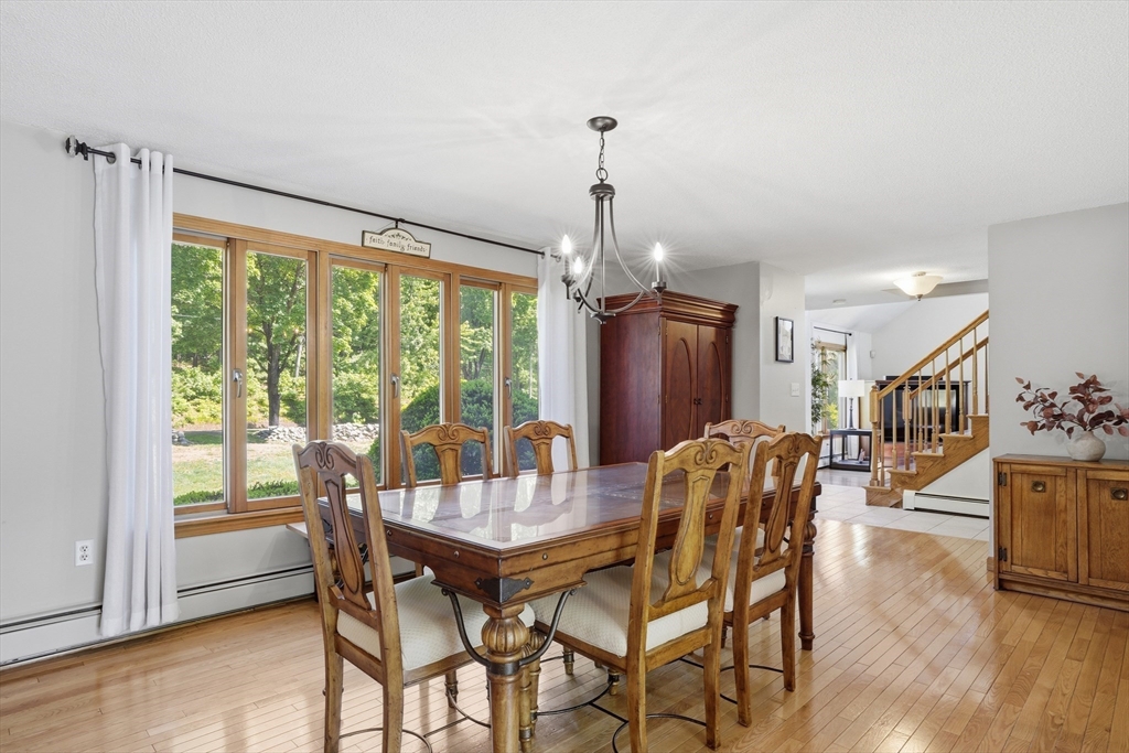 208 Chapman Road Tewksbury, MA 01876 - Photo 15 of 42 Gallery Image 15