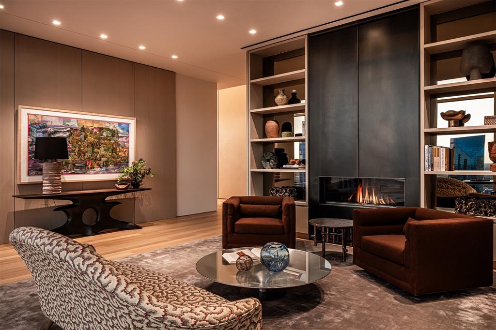 1747 Leonard Street, Unit 2601 Dallas, TX 75201 - Photo 4 of 33 a living room with furniture