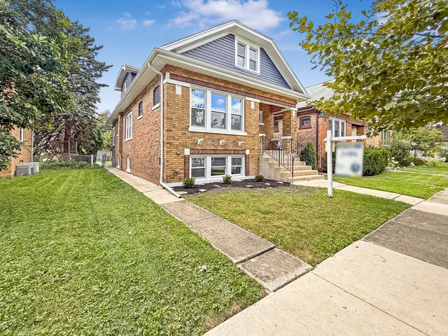 $545,000 | 3128 Arthur Avenue, Brookfield, IL 60513