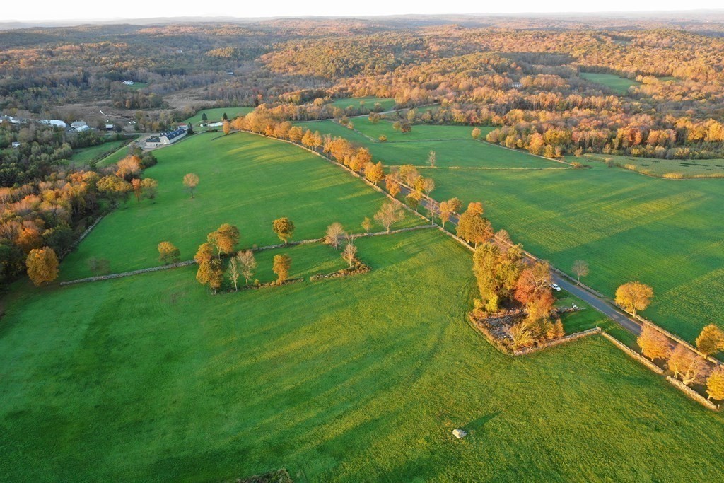 228 Barre Road Hardwick, MA 01037 - Photo 4 of 18