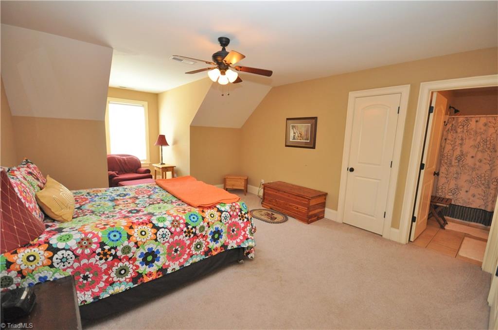 5550 Salem View Road Pfafftown, NC 27040 - Photo 16 of 30 Gallery Image 16