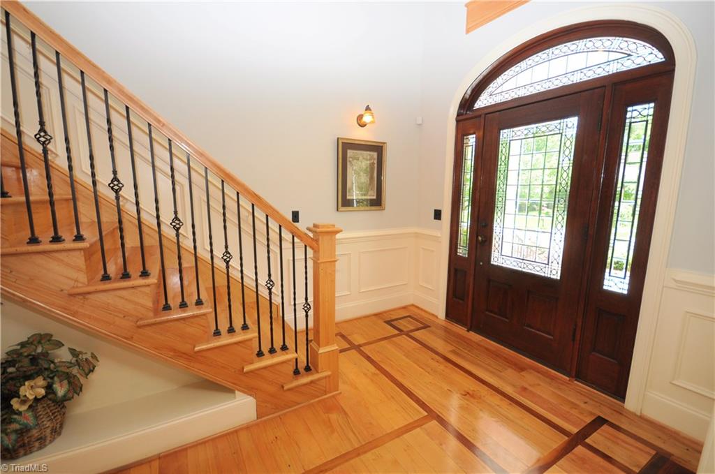 5550 Salem View Road Pfafftown, NC 27040 - Photo 3 of 30 Gallery Image 3