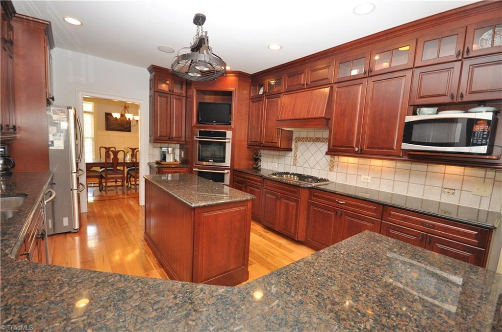 5550 Salem View Road Pfafftown, NC 27040 - Photo 6 of 30 Gallery Image 6