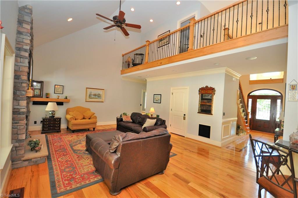 5550 Salem View Road Pfafftown, NC 27040 - Photo 9 of 30 Gallery Image 9