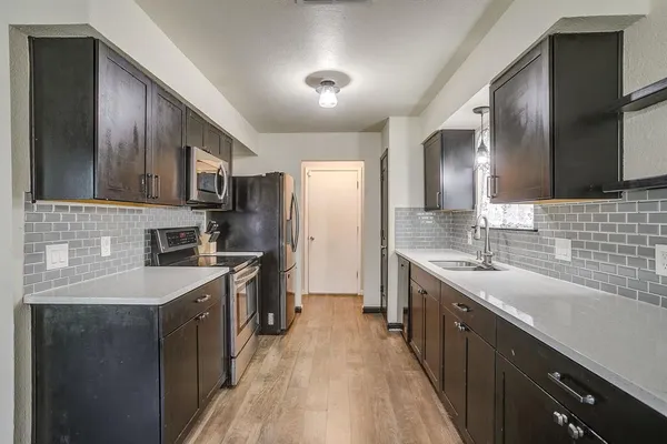 $275,000 | 2733 Southpark Lane, Fort Worth, TX 76133