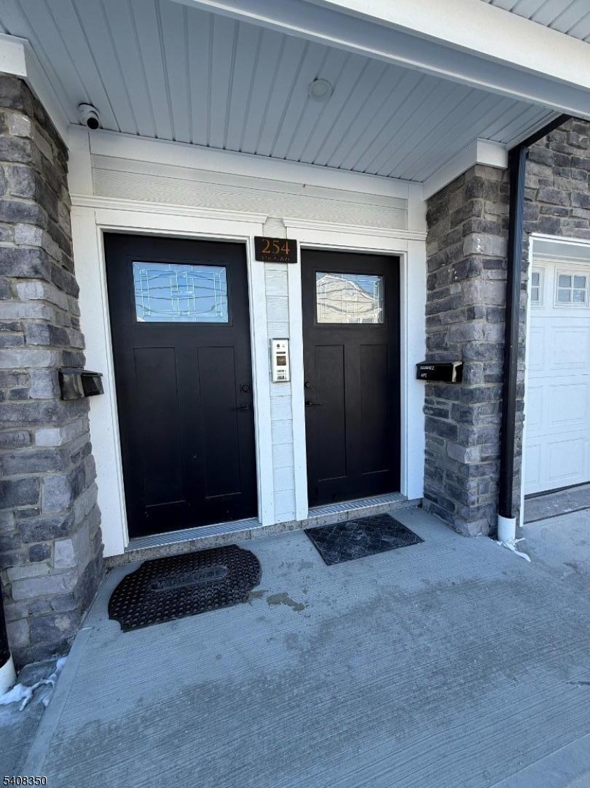 254 Long Avenue Hillside, NJ 07205 - Photo 2 of 17