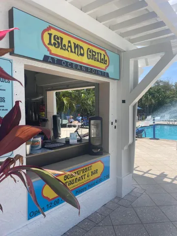 a view of an outdoor space