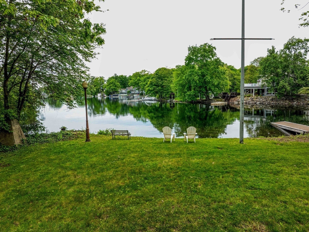 6 Ridgewood Road Webster, MA 01570 - Photo 10 of 18
