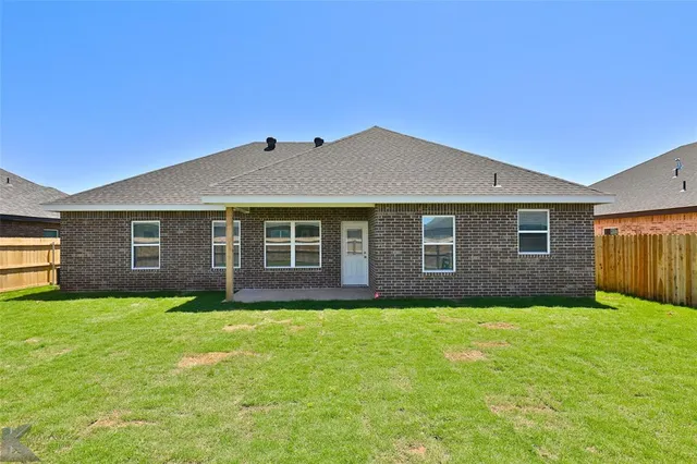 $2,895 | 302 Martis Way, Abilene, TX 79602