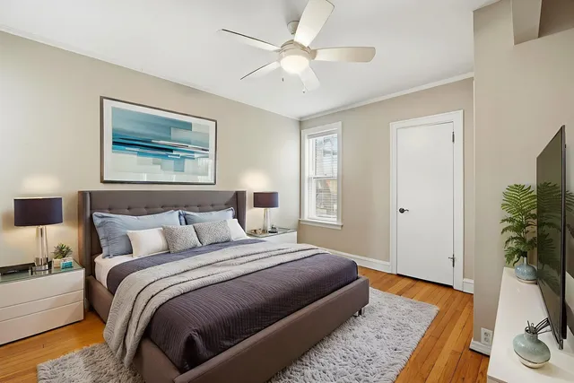 $875,000 | 2600 West North Shore Avenue, Chicago, IL 60645