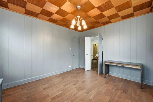 $875,000 | 2600 West North Shore Avenue, Chicago, IL 60645