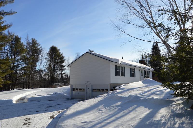 140 East Sangerville Road Sangerville, ME 04479 - Photo 2 of 16 Photo